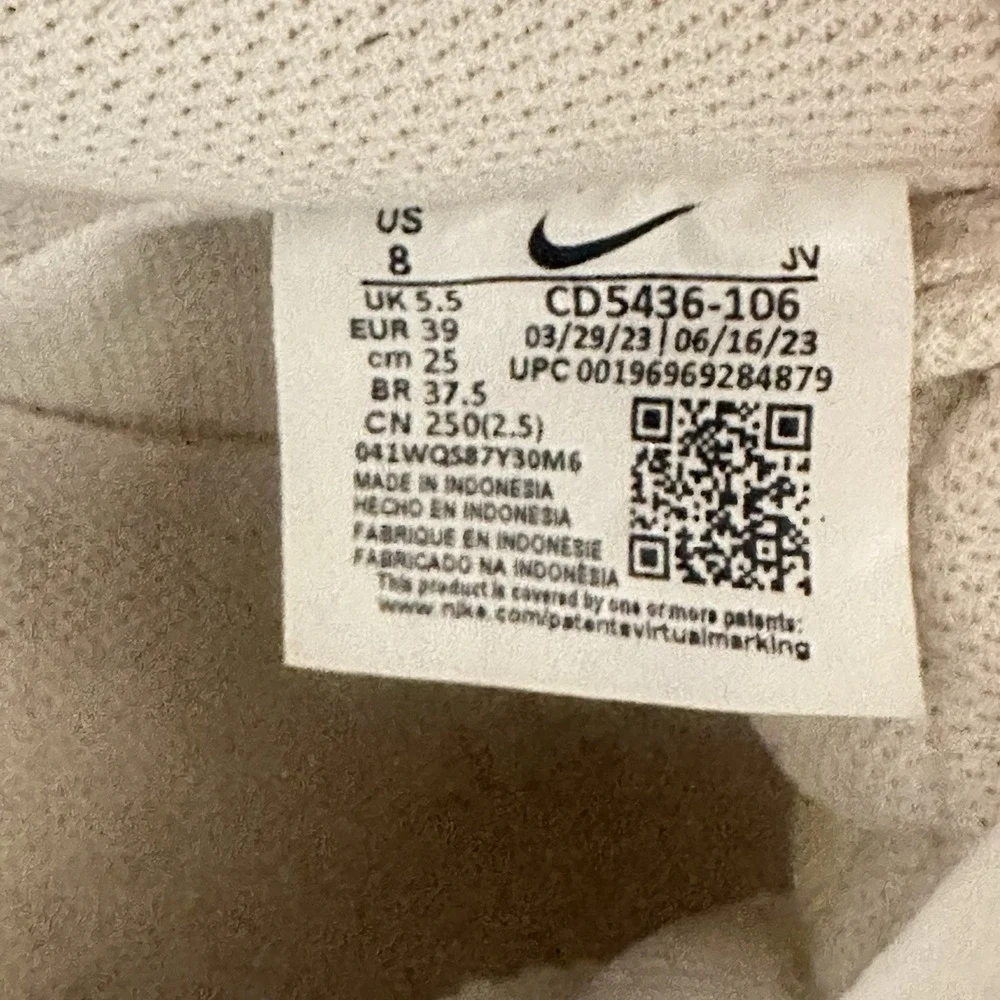 Nike Court Vision Mid Womens 8 Leather Mid Top Sneakers CD5436-106 White Beige